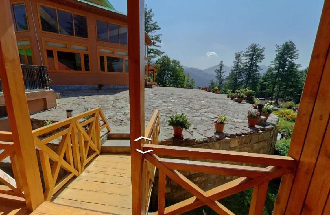 Hotel Arcadian Sprucewoods Shogran Exterior foto
