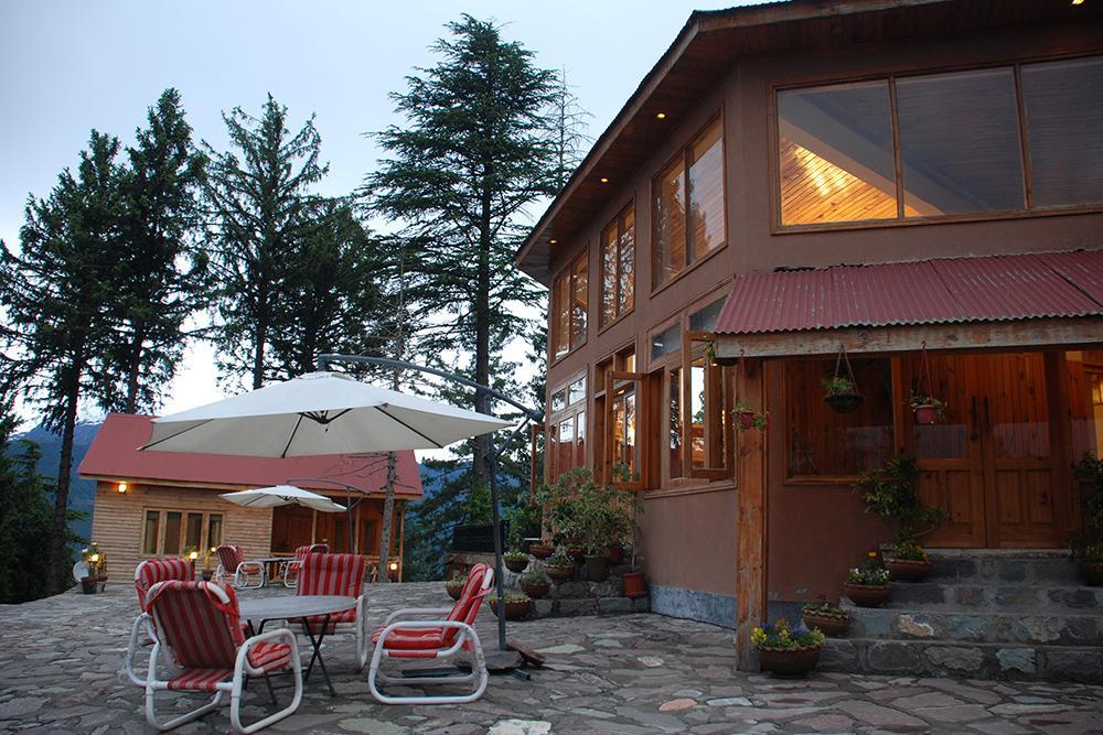 Hotel Arcadian Sprucewoods Shogran Exterior foto